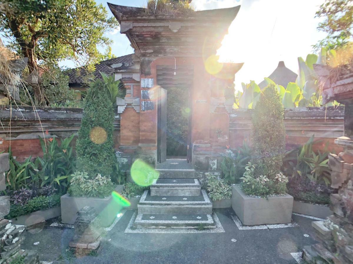 Uma Dewi Guest House Ubud Extérieur photo