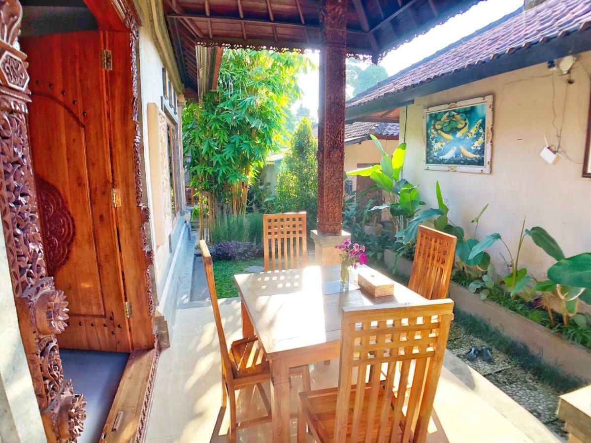 Uma Dewi Guest House Ubud Extérieur photo